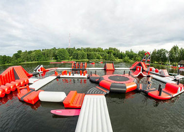 Spersonalizowany bezpieczny park wodny na wodzie w halach Pojemność sportowa 145 osób